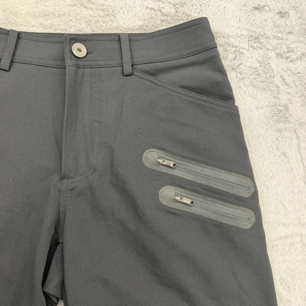 Lululemon Shorts Mens 30 Black Cargo Nylon Spandex Stretch Pockets Cadence 9